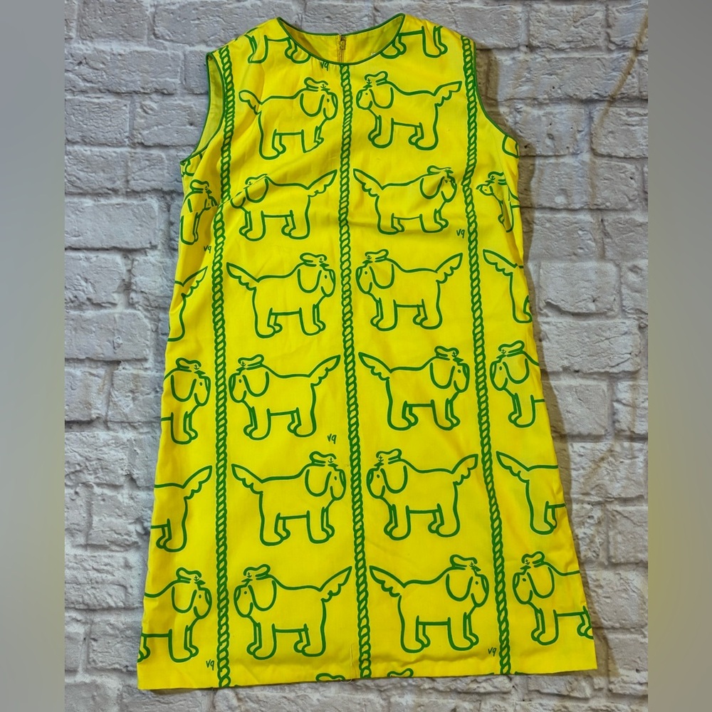 THE VESTED GENTRESS Vintage Yellow Green dog 60’s and 70’s Dress